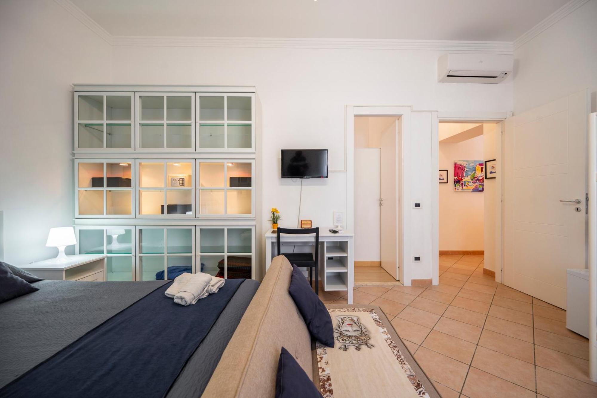 Zanzibar - Charming Rooms And Apartments Avola Exterior photo